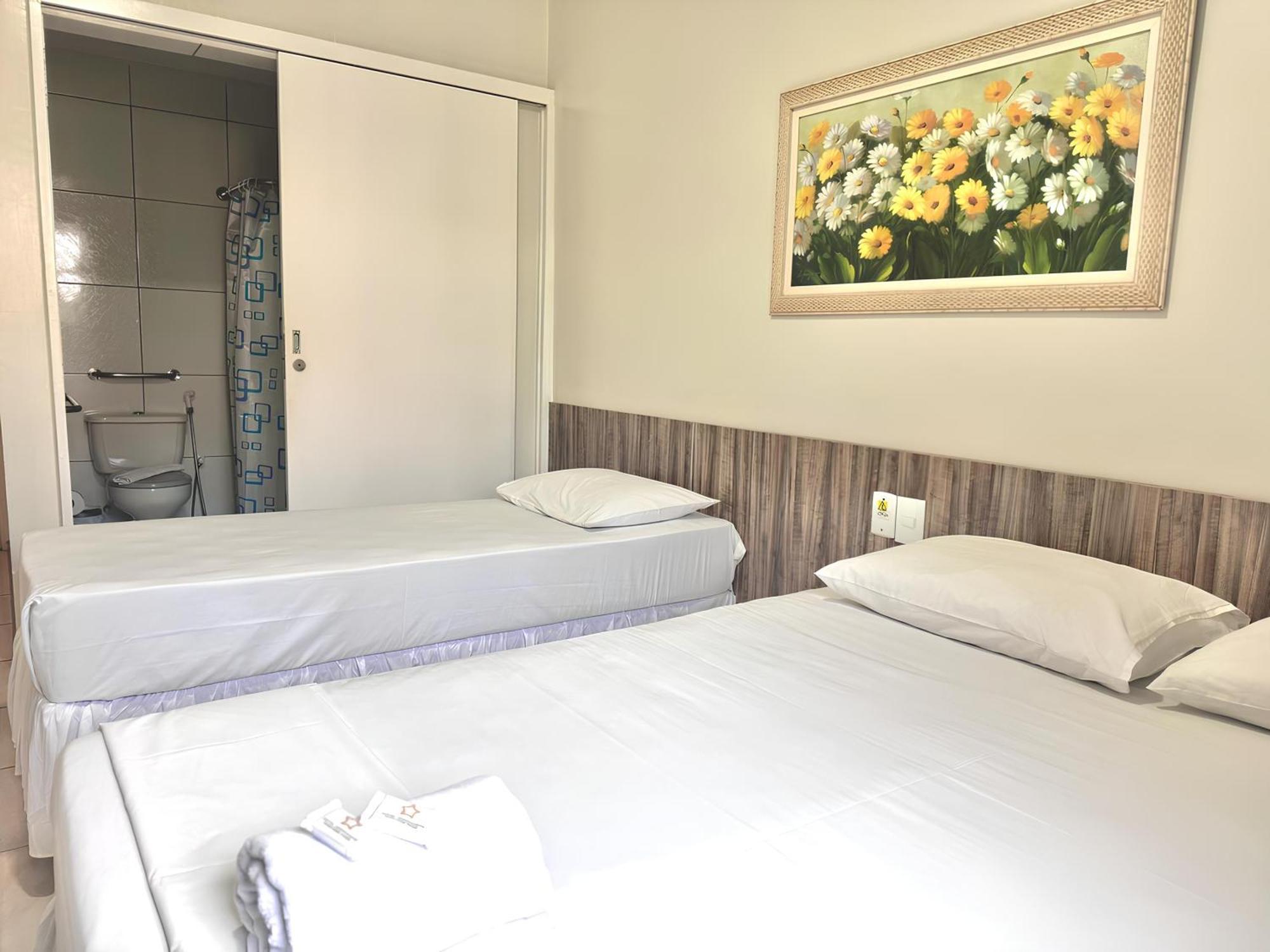 Hotel Aeroporto Montese Star